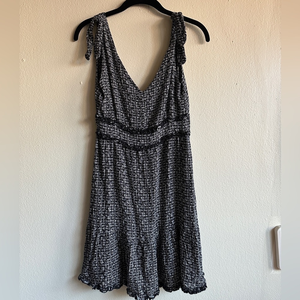 ShinesTar Woman’s dress size Medium